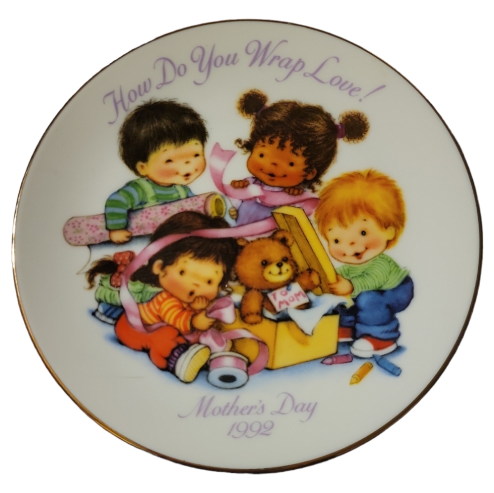 Vtg 1992 Mother's Day Plate Avon Porcelain 22KT Gold How Do You Wrap Love